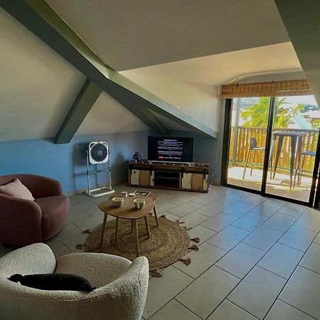 Tropical Suite - T2 Flamboyant - Saint-Pierre - 5Min De La Plage Esterno foto